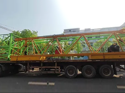 Башенный кран без оголовка